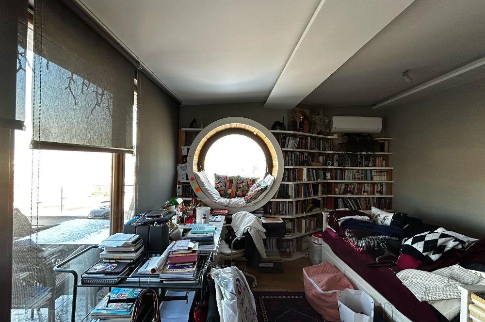 Üsküdar'da Eşsiz Manzaralı Dubleks- Fiyat Düştü! Price Reduced!