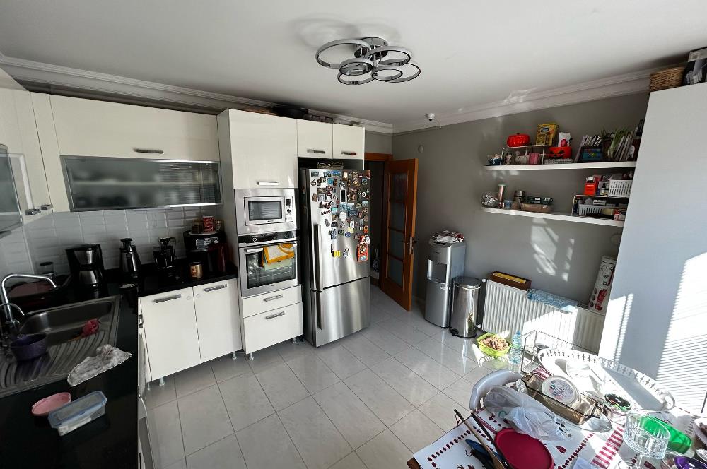 Üsküdar'da Eşsiz Manzaralı Dubleks- Fiyat Düştü! Price Reduced!