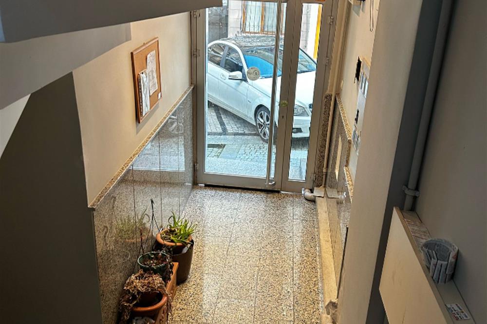 Üsküdar'da Eşsiz Manzaralı Dubleks- Fiyat Düştü! Price Reduced!