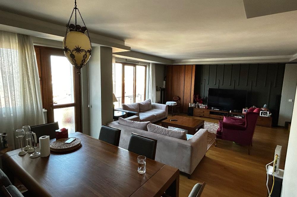 Üsküdar'da Eşsiz Manzaralı Dubleks- Fiyat Düştü! Price Reduced!