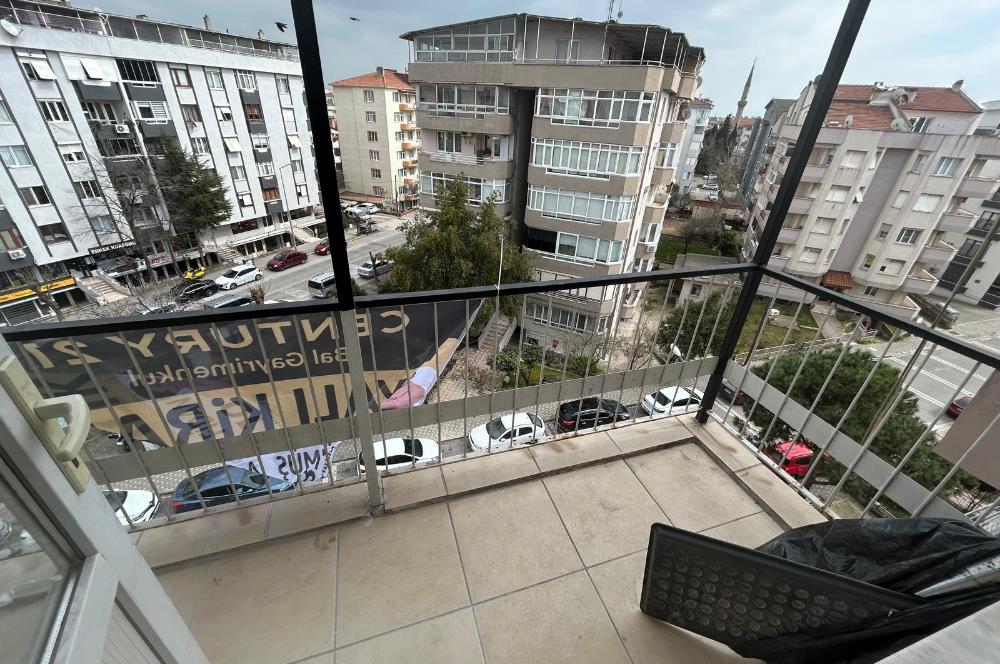 C21 BAL'DAN BAHÇELİEVLER MAH. KISMİ EŞYALI KİRALIK 2+1