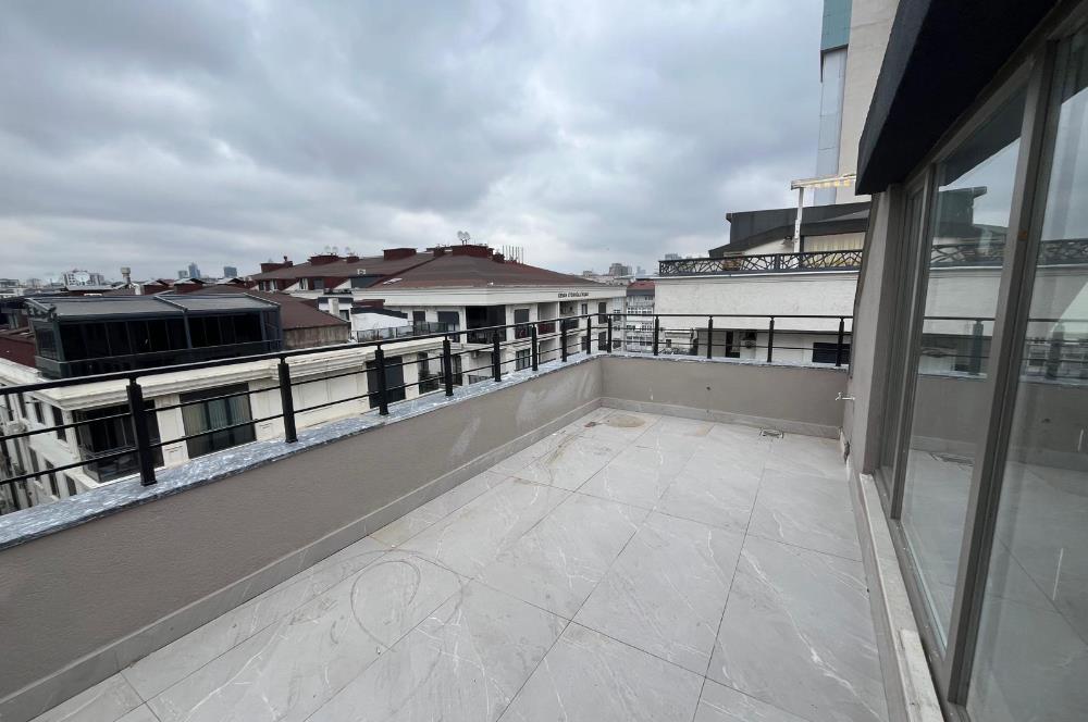 ALTINTEPE'DE DENİZ MANZARALI ULTRA LÜX ÖN CEPHE 4+1