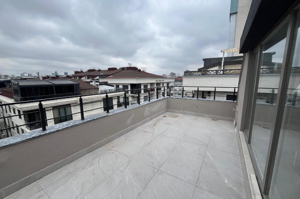 ALTINTEPE'DE DENİZ MANZARALI ULTRA LÜX ÖN CEPHE 4+1