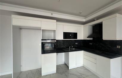 C21 ROOF'DAN 1071 KADIKÖY SİTESİNDE KİRALIK 3+1 DAİRE