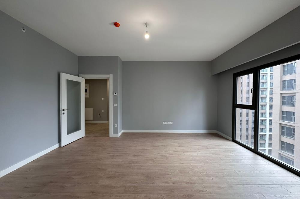 C21 ROOF'DAN YENİ FİKİRTEPE 16.ETAP KAPALI MUTFAK 2+1 KİRALIK