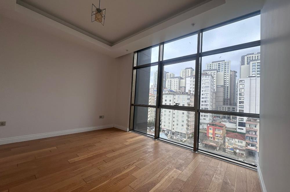 C21 ROOF'DAN 1071 KADIKÖY SİTESİNDE KİRALIK 3+1 DAİRE