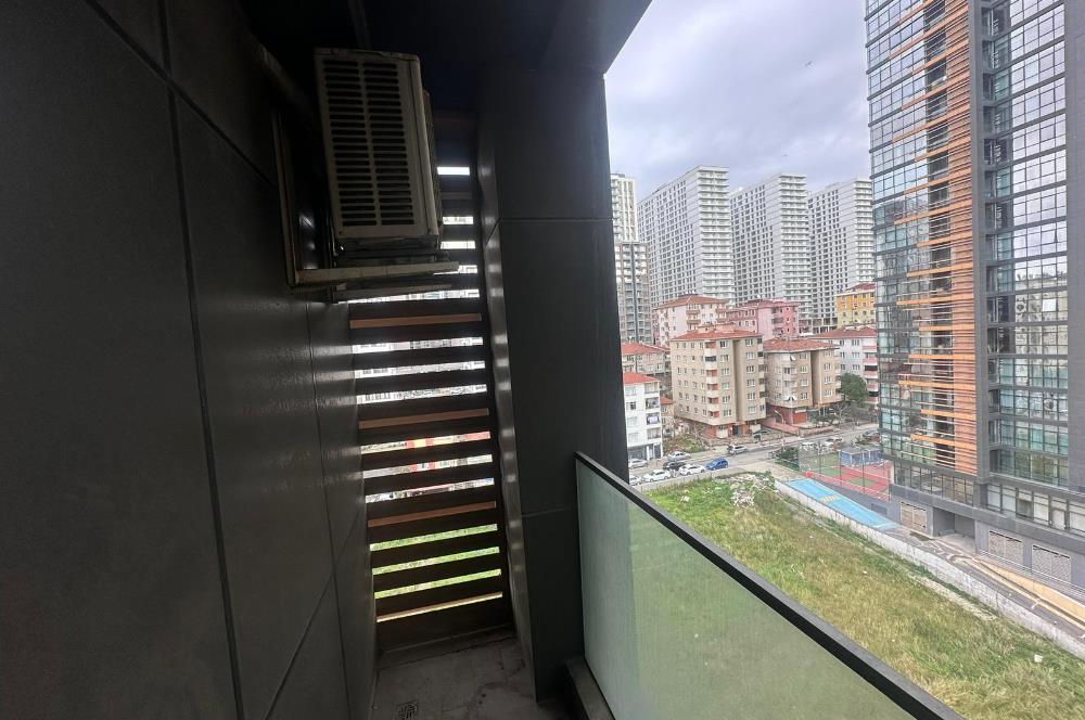 C21 ROOF'DAN 1071 KADIKÖY SİTESİNDE KİRALIK 3+1 DAİRE