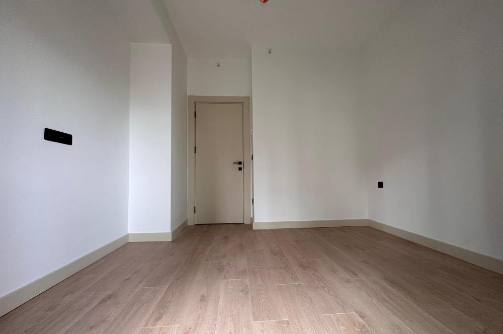 C21 ROOF'DAN 14. ETAP MİLLET BAHÇESİ VE MANDIRA CAD. KİRALIK 1+1