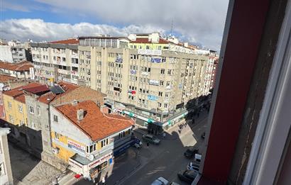 CENTURY21 PLUS'DAN AMBARYOLUNDA SATILIK OTEL BİNASI