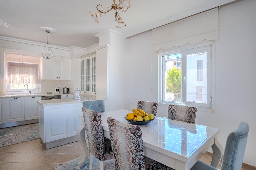 Bodrum Turgutreis Merkezi Konum Satılık 2+1 Dubleks ve 2+1 Daire