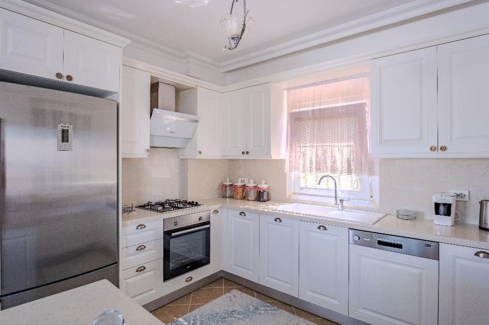 Bodrum Turgutreis Merkezi Konum Satılık 2+1 Dubleks ve 2+1 Daire