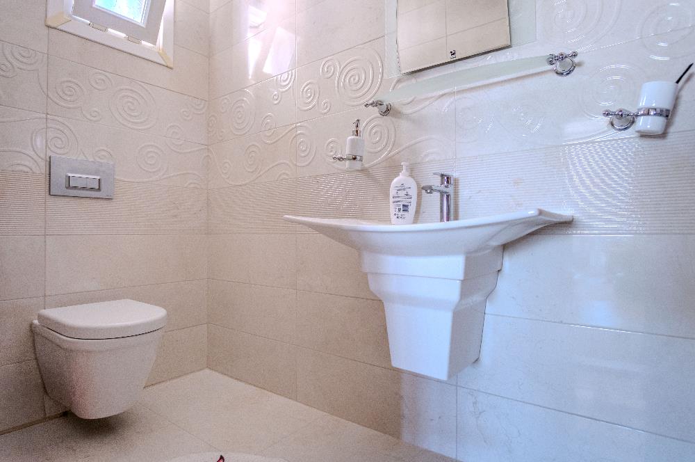 Bodrum Turgutreis Merkezi Konum Satılık 2+1 Dubleks ve 2+1 Daire