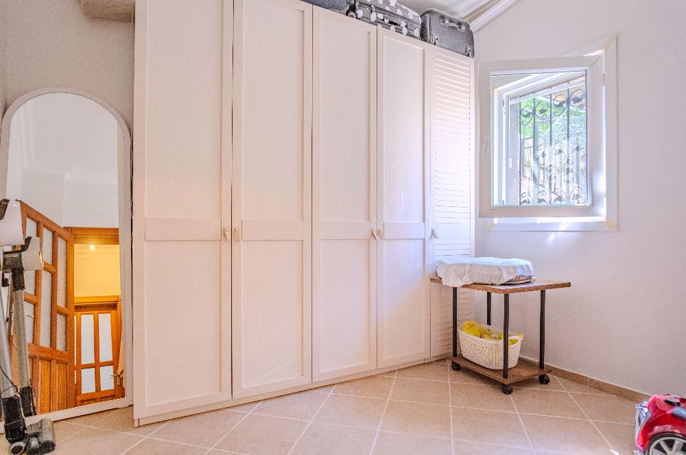 Bodrum Turgutreis Merkezi Konum Satılık 2+1 Dubleks ve 2+1 Daire