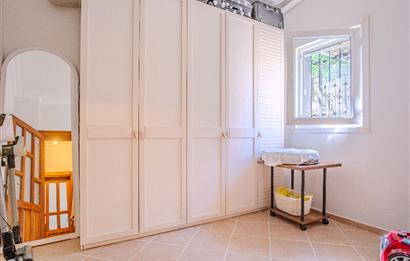 Bodrum Turgutreis Merkezi Konum Satılık 2+1 Dubleks ve 2+1 Daire