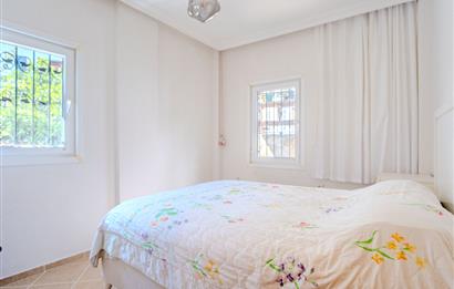 Bodrum Turgutreis Merkezi Konum Satılık 2+1 Dubleks ve 2+1 Daire