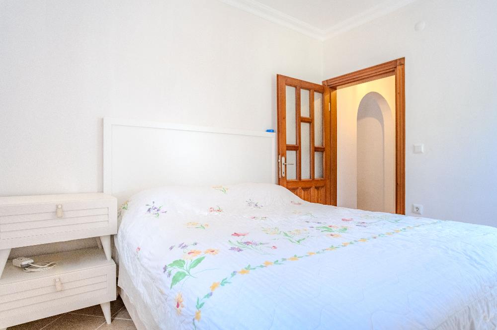 Bodrum Turgutreis Merkezi Konum Satılık 2+1 Dubleks ve 2+1 Daire