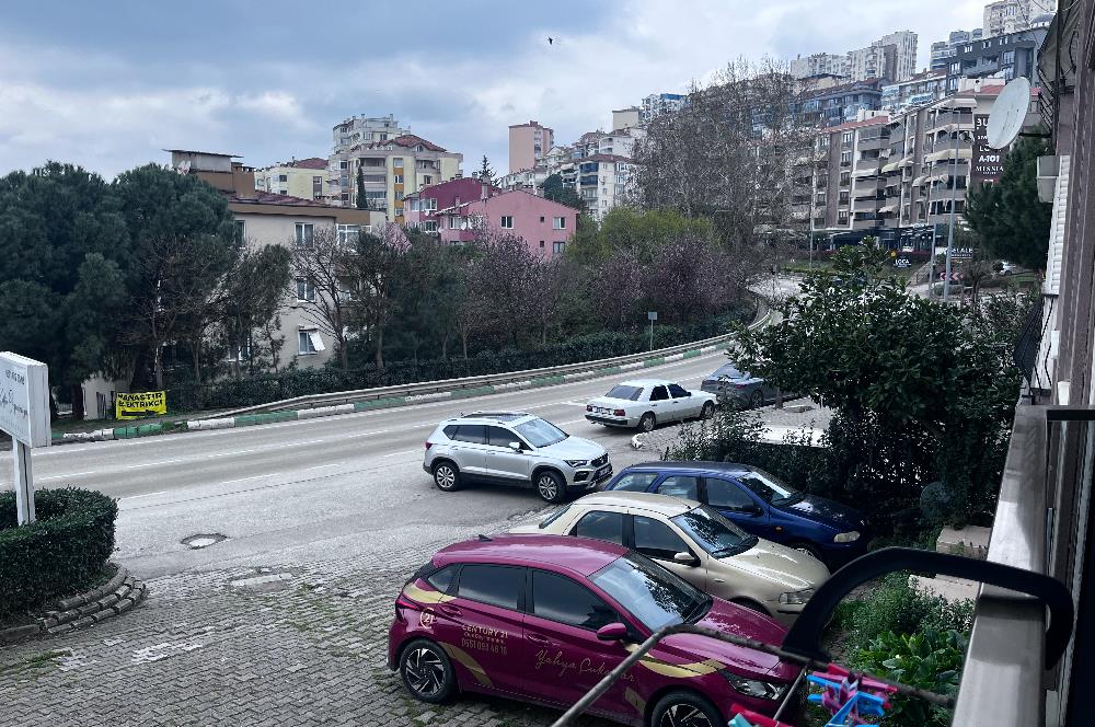 C21 Cius;Cumhuriyet Mahallesi Cadde Üzerinde 3+1 Satılık Daire