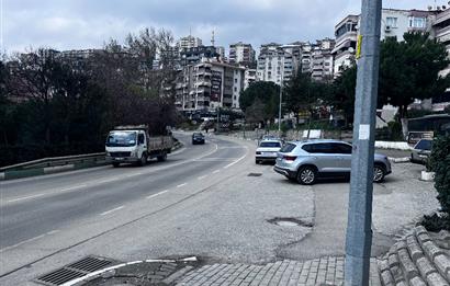 C21 Cius;Cumhuriyet Mahallesi Cadde Üzerinde 3+1 Satılık Daire