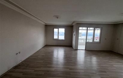 C21 Cius; Asansörlü Deniz Manzaralı 3+1 Kiralık Daire