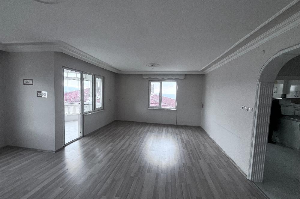 C21 Cius; Asansörlü Deniz Manzaralı 3+1 Kiralık Daire