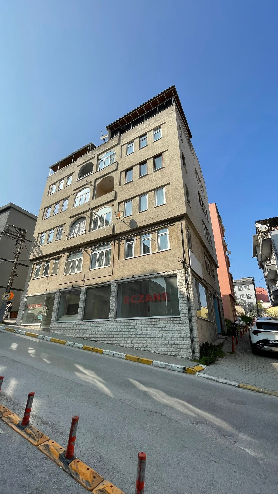 C21 WİNNER BALIKESİR ÇARŞI MERKEZDE KİRALIK DÜKKAN