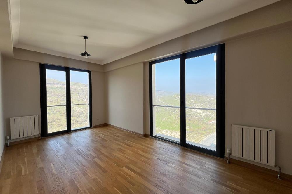 C21 BAL'DAN BALTOK SİTESİ ŞEHİR VE DOĞA MANZARALI 2+1 KİRALIK