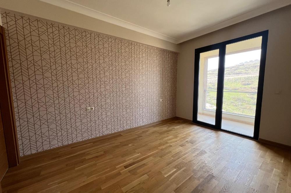 C21 BAL'DAN BALTOK SİTESİ ŞEHİR VE DOĞA MANZARALI 2+1 KİRALIK