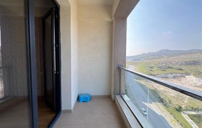 C21 BAL'DAN BALTOK SİTESİ ŞEHİR VE DOĞA MANZARALI 2+1 KİRALIK