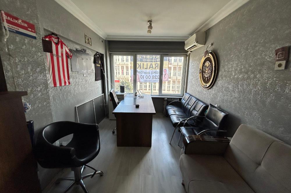 CENTURY 21 BAL'DAN ÇARŞI MERKEZ'DE 1+0 KİRALIK OFİS