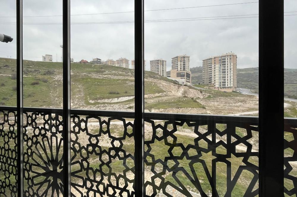 C21 BAL'DAN BAKYAPI SEYİRTEPE'DE ŞEHİR VE DOĞA MANZARALI 3+1