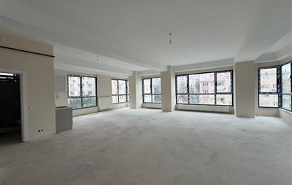 SAHRAYICEDİT METRO VE E5 YAKININDA KİRALIK OFİS