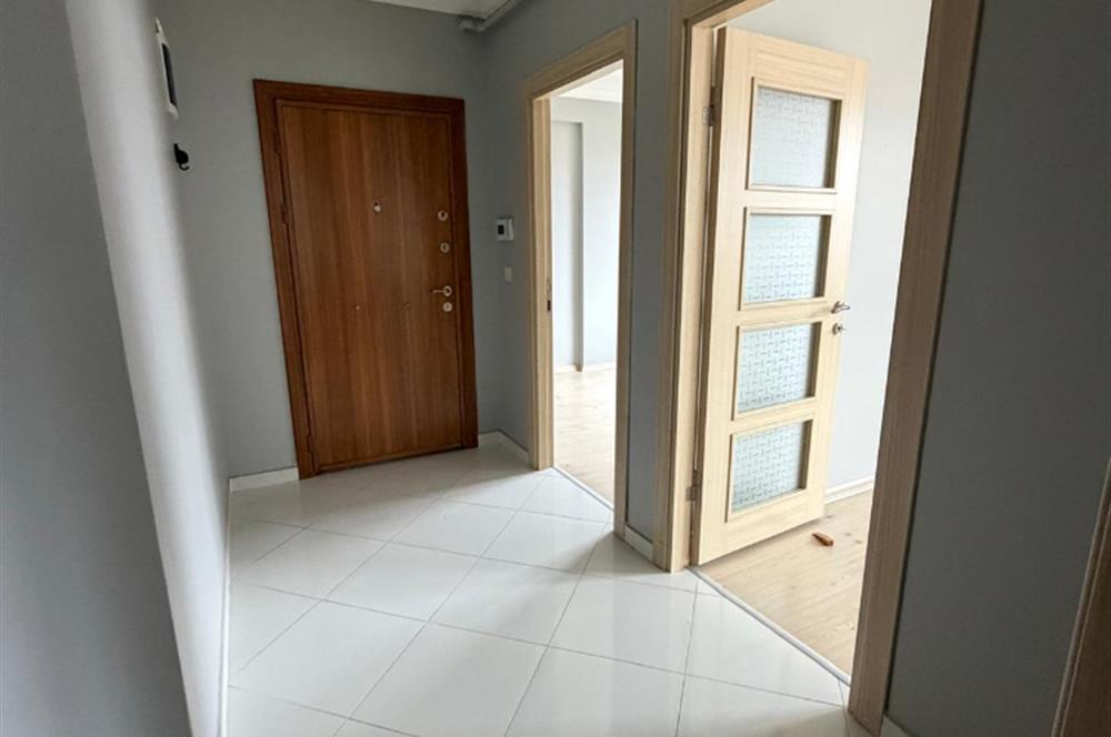 Ümraniye İnkılap Mh. Akevler Sitesi 2+1 Kiralık Ara kat daire