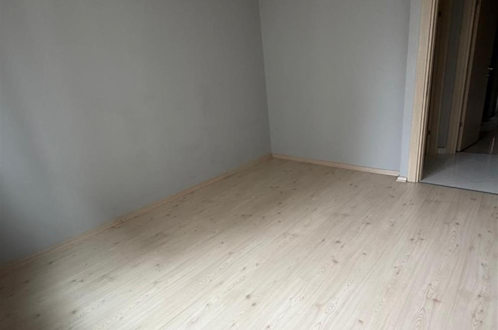 Ümraniye İnkılap Mh. Akevler Sitesi 2+1 Kiralık Ara kat daire
