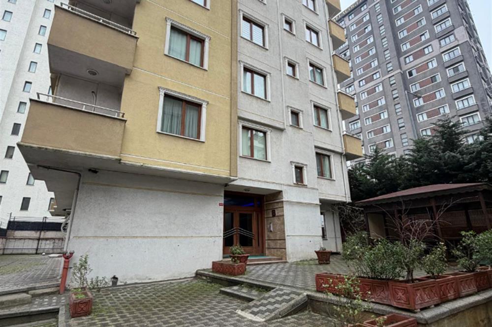Ümraniye İnkılap Mh. Akevler Sitesi 2+1 Kiralık Ara kat daire