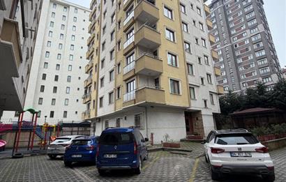 Ümraniye İnkılap Mh. Akevler Sitesi 2+1 Kiralık Ara kat daire
