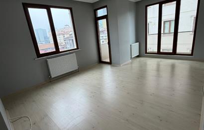 Ümraniye İnkılap Mh. Akevler Sitesi 2+1 Kiralık Ara kat daire