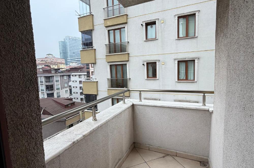 Ümraniye İnkılap Mh. Akevler Sitesi 2+1 Kiralık Ara kat daire