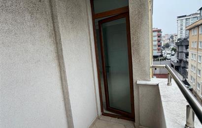 Ümraniye İnkılap Mh. Akevler Sitesi 2+1 Kiralık Ara kat daire
