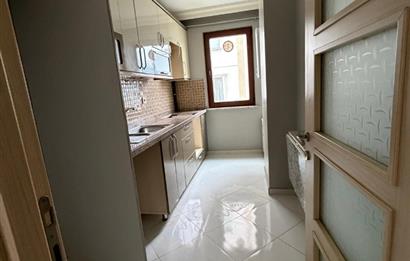 Ümraniye İnkılap Mh. Akevler Sitesi 2+1 Kiralık Ara kat daire