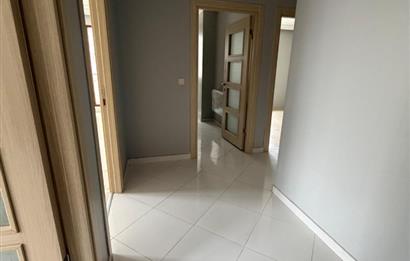 Ümraniye İnkılap Mh. Akevler Sitesi 2+1 Kiralık Ara kat daire