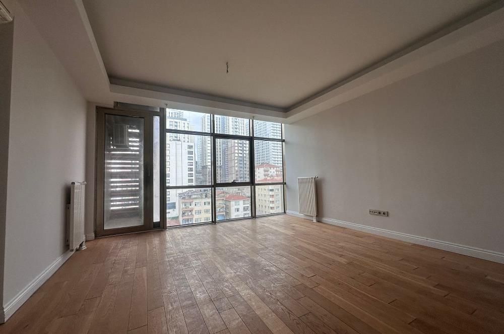 C21 ROOF'DAN 1071 KADIKÖY SİTESİNDE KİRALIK 3+1 DAİRE