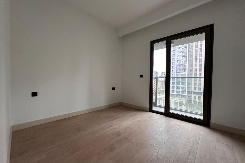 C21 ROOF'DAN 14. ETAP MİLLET BAHÇESİ VE MANDIRA CAD. KİRALIK 1+1