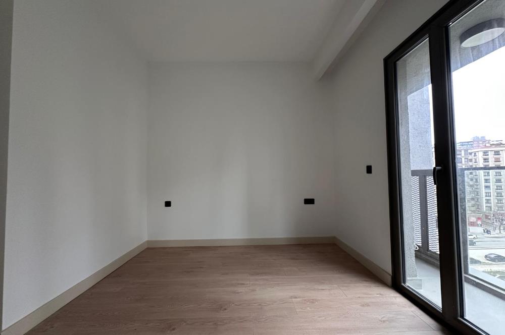 C21 ROOF'DAN 14. ETAP MİLLET BAHÇESİ VE MANDIRA CAD. KİRALIK 1+1