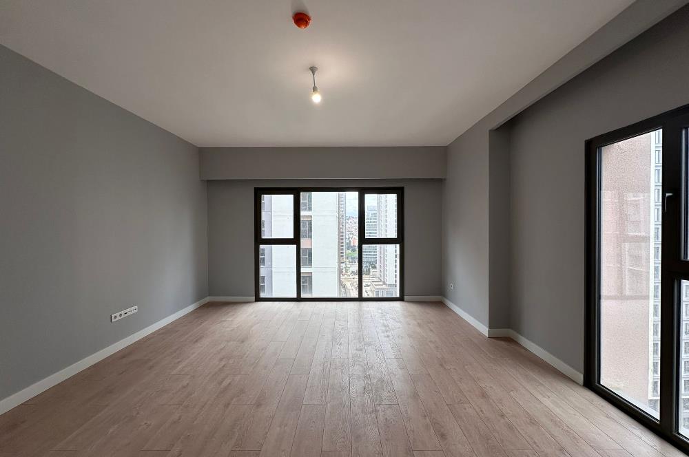 C21 ROOF'DAN YENİ FİKİRTEPE 16.ETAP KAPALI MUTFAK 2+1 KİRALIK