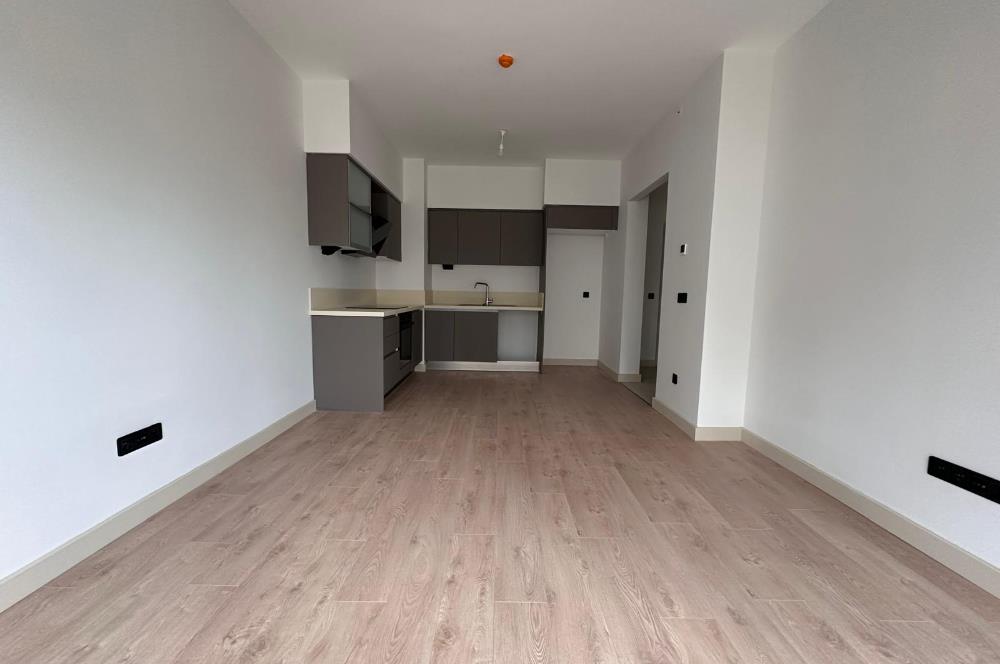 C21 ROOF'DAN 14. ETAP MİLLET BAHÇESİ VE MANDIRA CAD. KİRALIK 1+1