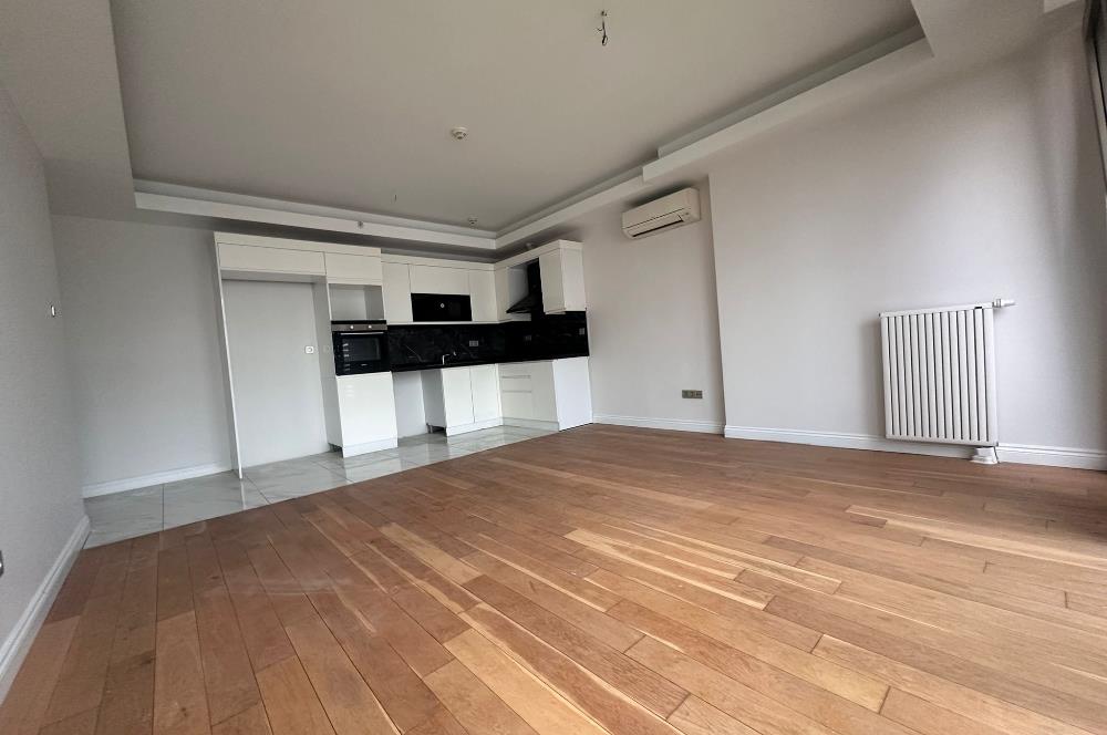 C21 ROOF'DAN 1071 KADIKÖY SİTESİNDE KİRALIK 3+1 DAİRE