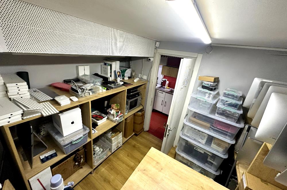 BAĞDAT CADDESİNDE DEVREN KİRALIK FARKLI İŞ MODELERİNE UYGUN