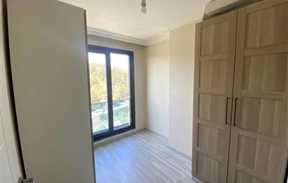 Kağıthane Çeliktepe Satılık kapalı mutfaklı 2+1 daire 