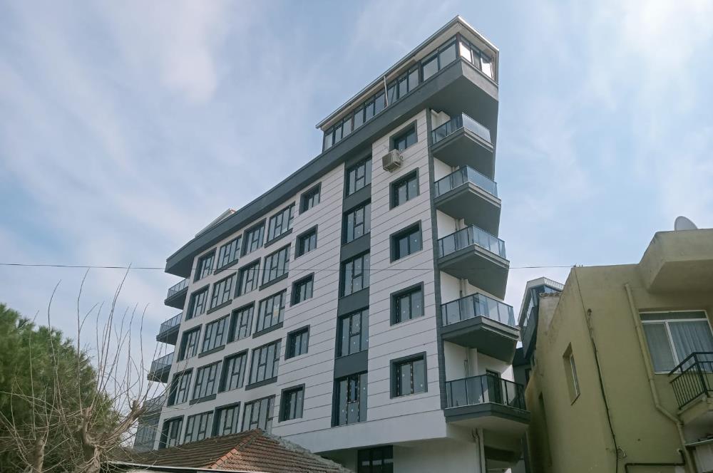 Seyrek Merkezde Satılık 1+1 Daire