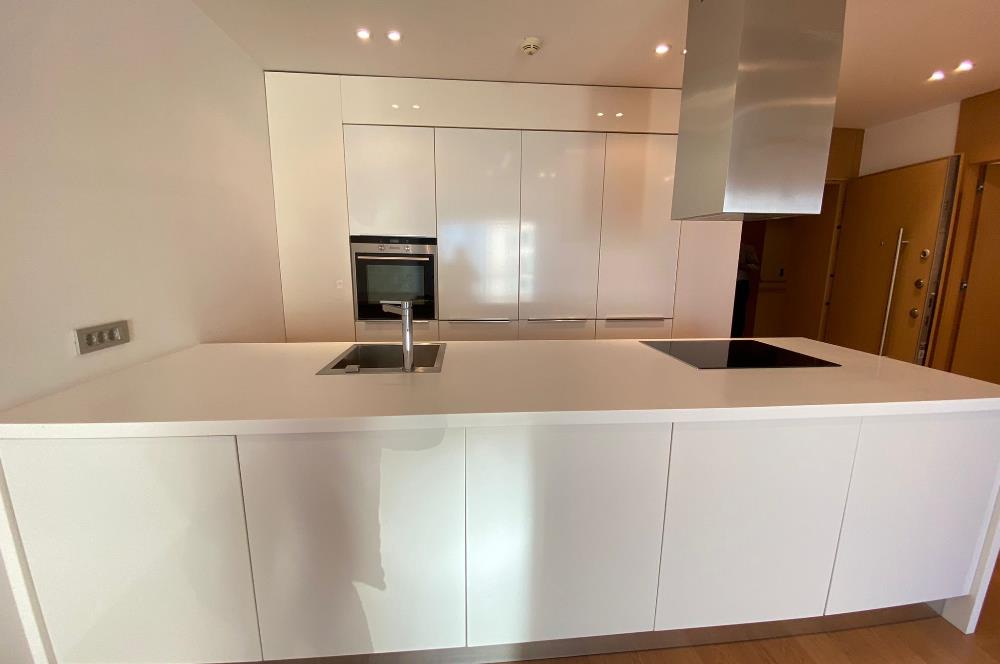 KİRALIK | FOUR WINDS RESIDENCE | ÖN BLOK DENİZ MANZARALI 